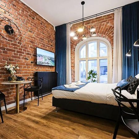 Urban-Glam City Centre Studio With A Gym And Terrace Таллінн Екстер'єр фото