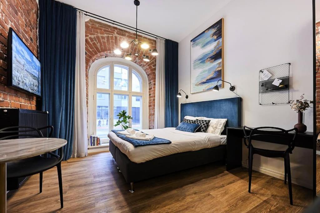 Urban-Glam City Centre Studio With A Gym And Terrace Таллінн Екстер'єр фото